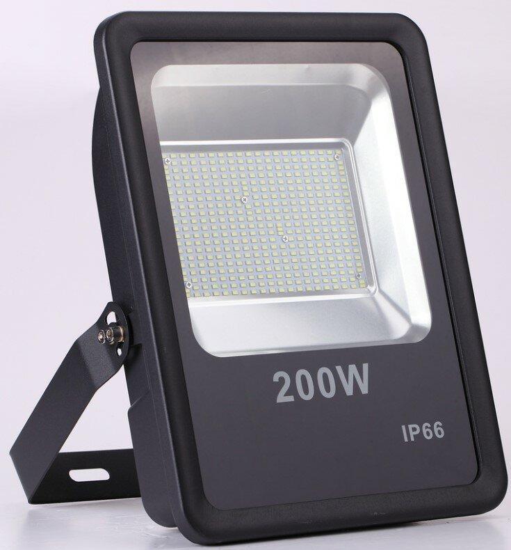 Прожектор 200W