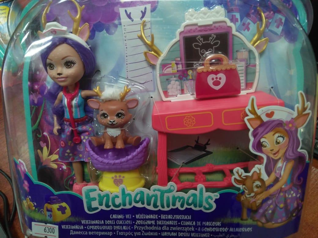 Enchantimals Кукла со зверушкой и тематическим набором