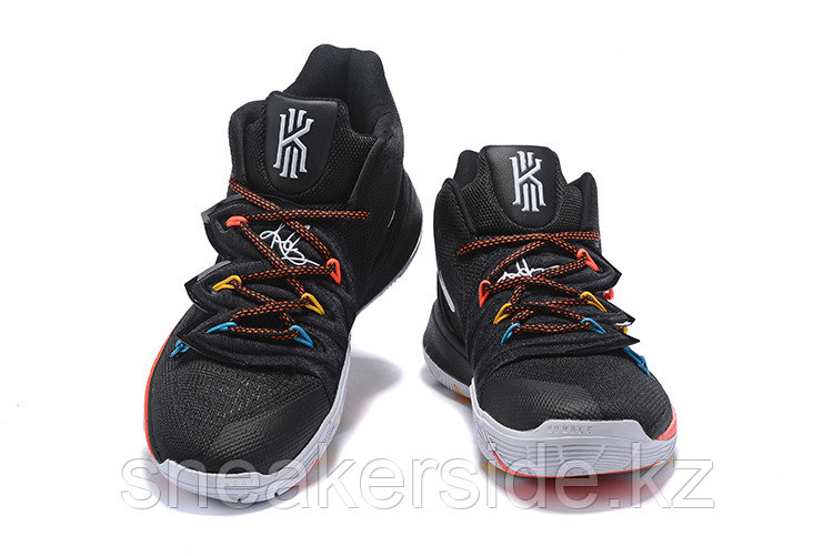 Игровые кроссовки Nikе Kyrie 5 "F.R.I.E.N.D.S" (36-46) - фото 4 - id-p69755837