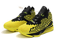 Игровые кроссовки Nikе LeBron XVII (17) "Black/Yellow" (40-46), фото 4
