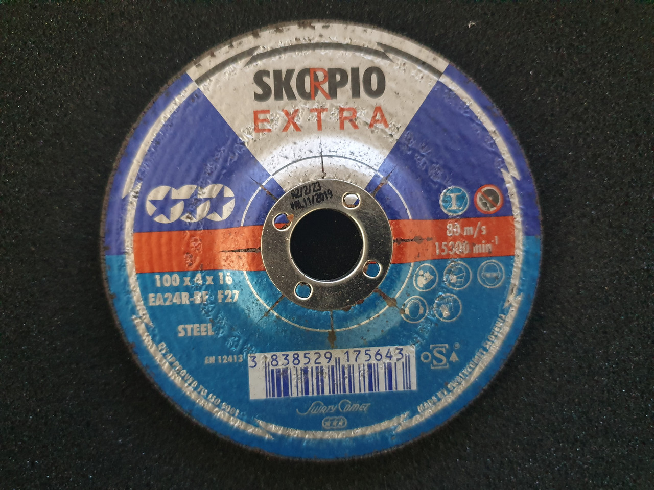 Круг шлифовальный Inox&Metal 100 x 4 x 16 SKORPIO EA24R-BF/F27 (Weiler Abrasives, Slovenija)