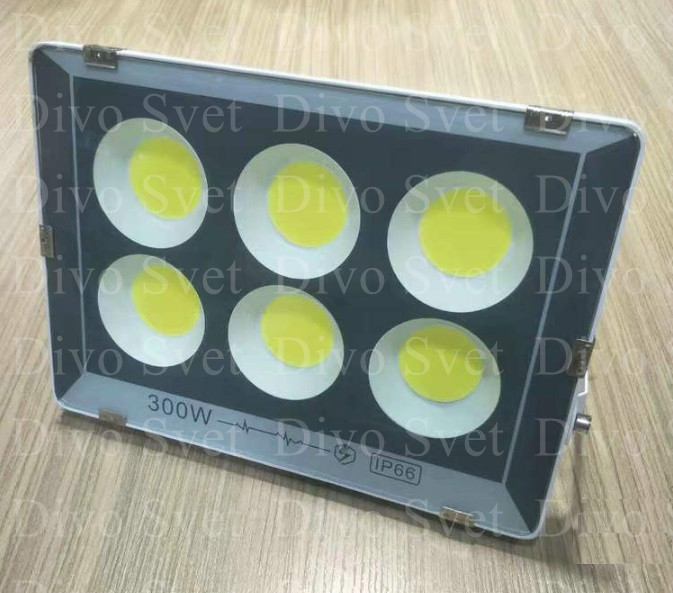 Прожектор светодиодный FLOOD LIGHT 300 W "Стандарт" серия, бюджетная. LED Прожекторы освещения 300 Ватт.