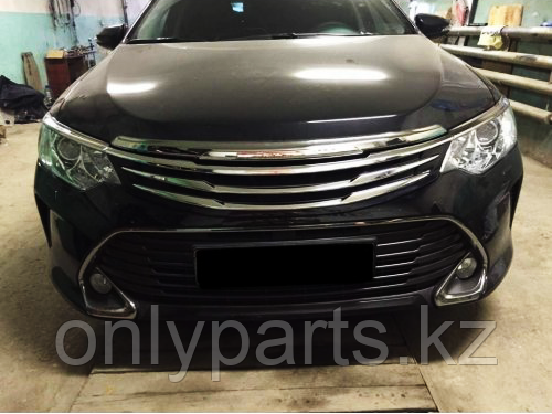 Решетка радиатора окрашенная MODELLISTA на TOYOTA CAMRY V55