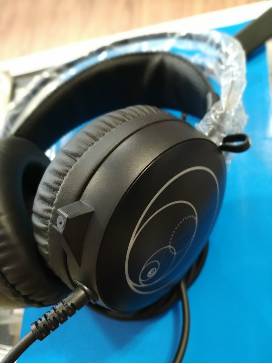 Игровые наушники H180 USB, с микрофоном и подсветкой 7.1,Алматы