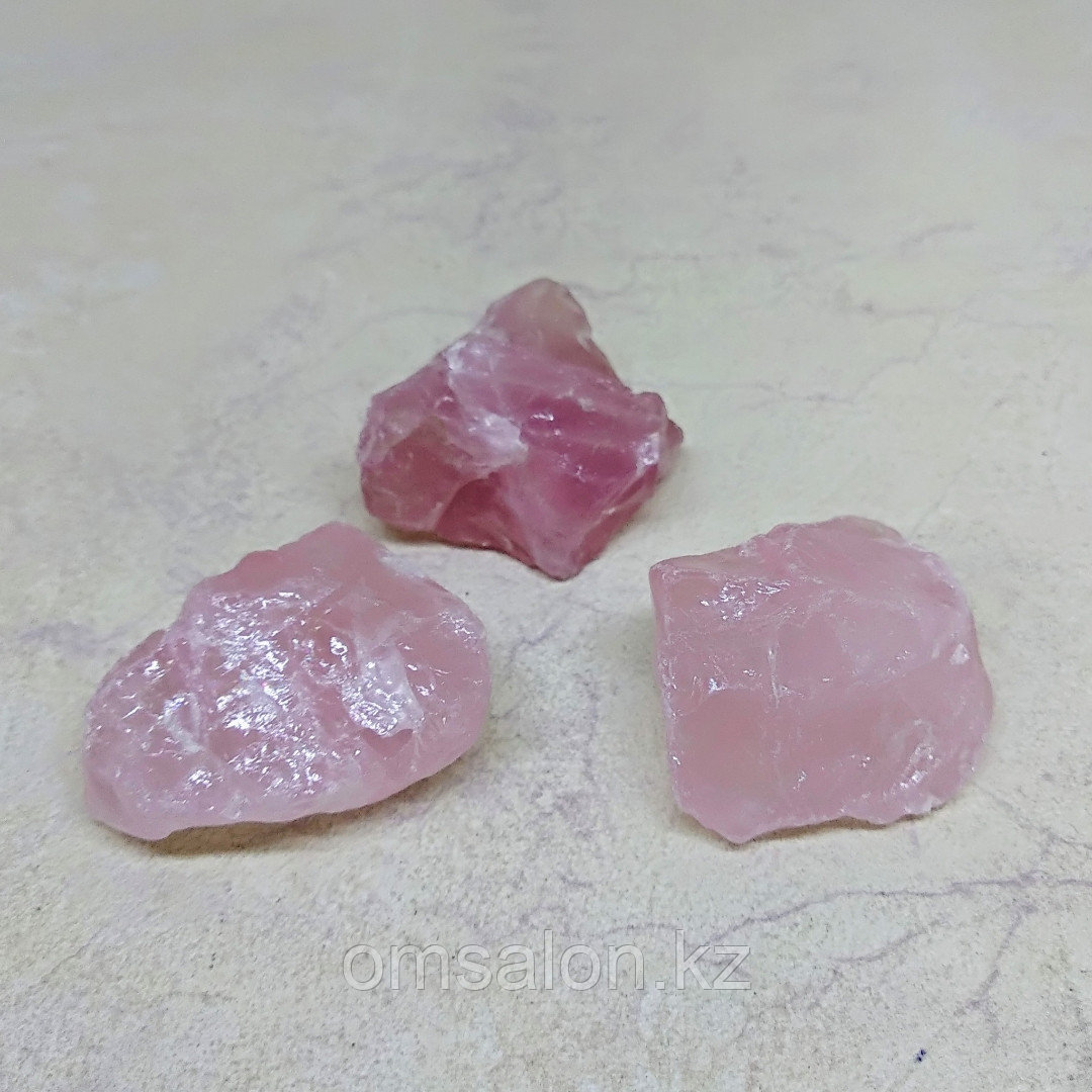 Кварц розовый, кусковой, 35х30х30мм, фото 1