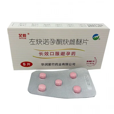 Жалаңаш Лика Кремер