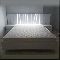 Кровать с подсветкой из массива