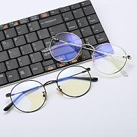 Защита глаз. На сколько важно использовать очки при работе за компьютером.