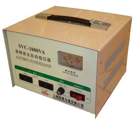 Стабилизатор напряжения SVC -1000 1 кВт
