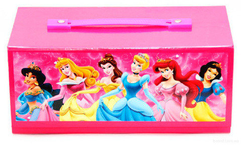 Орыс қыздарының юбка киген және трусикасы жоқ эротикалық суреттері