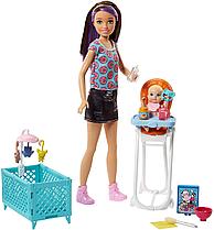 Барби Няня игровой набор с малышом и аксессуарами