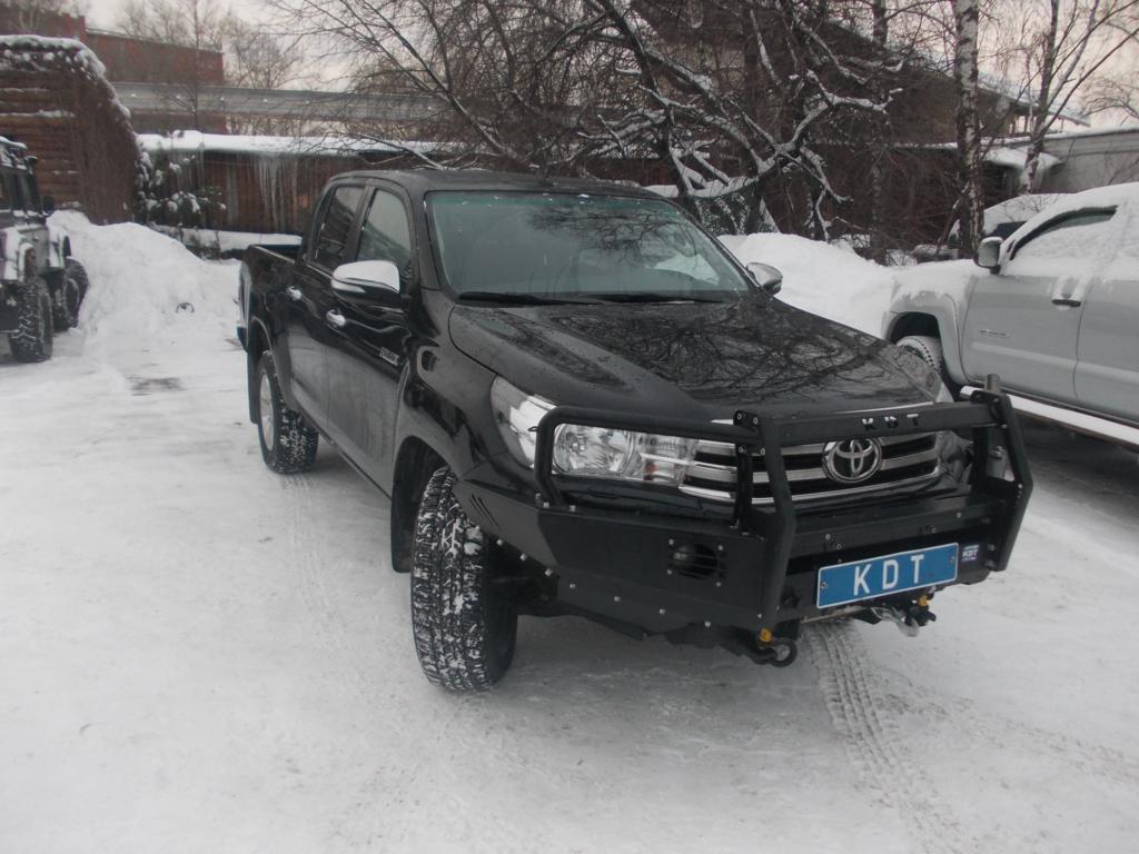 Передний силовой бампер со съёмным кенгурином - Toyota HILUX