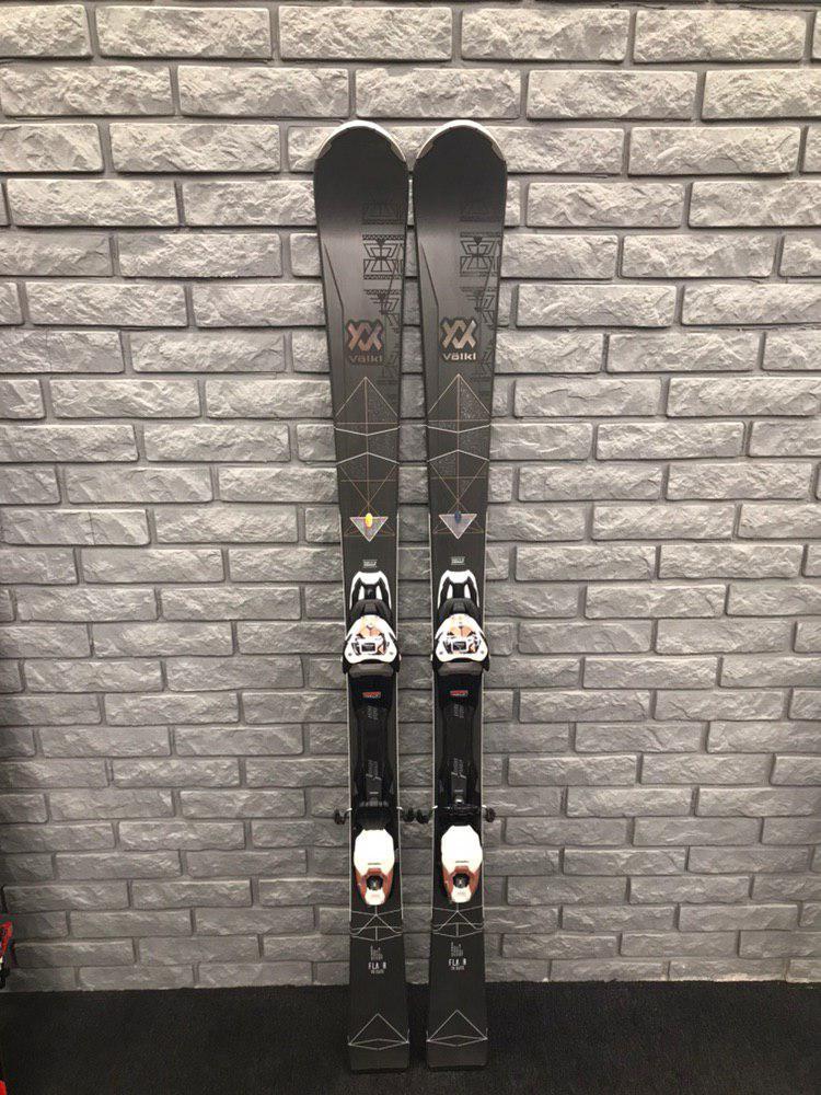 Volkl Flair 76 Elite+Vmotion 10 GW