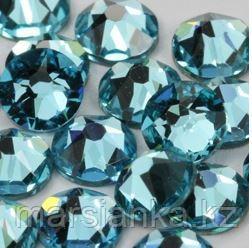 Swarovski Light Turquoise из "Мегамикс №2", 90шт