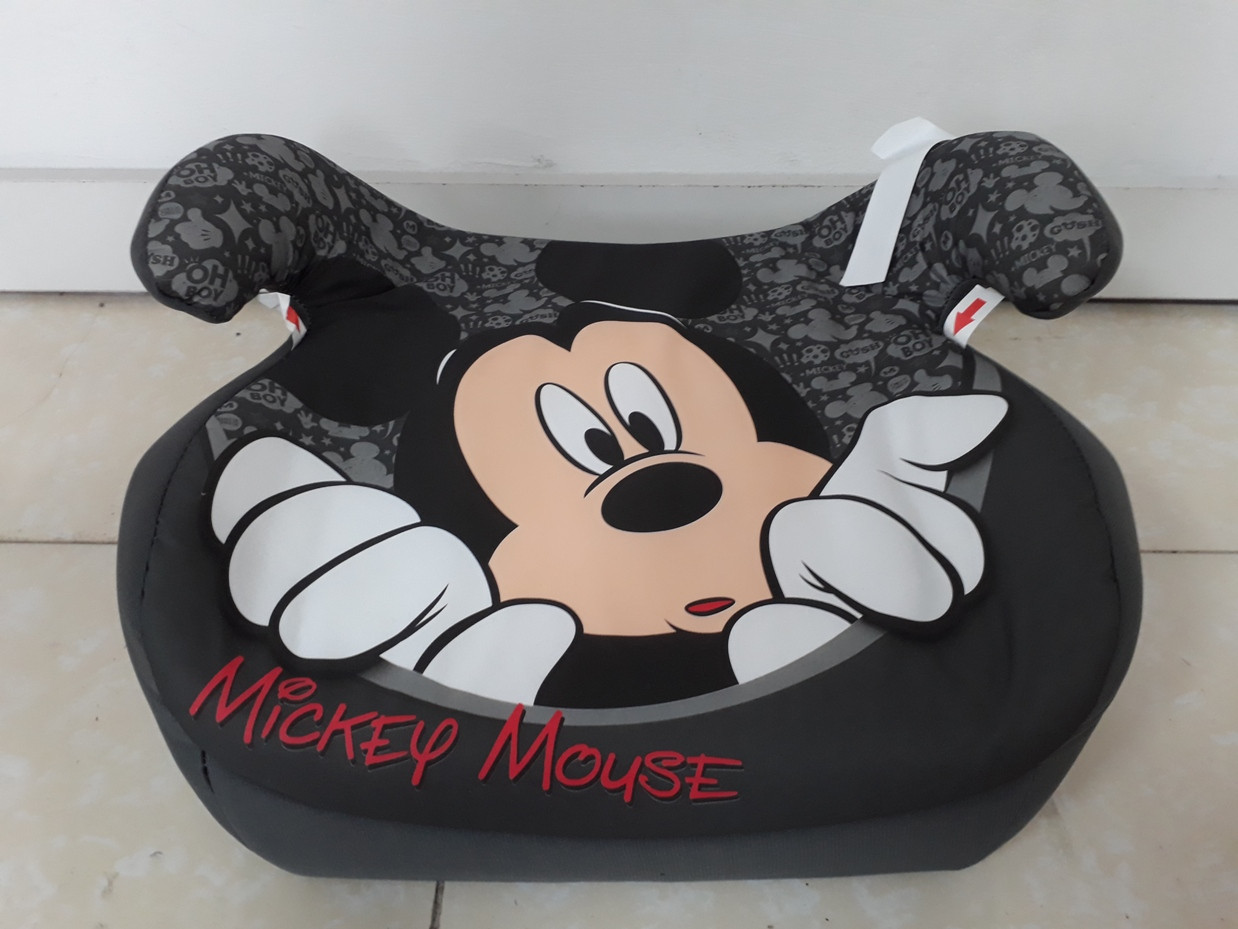 Новый Бустер. Детское автомобильное сидение. Mickey Mouse.