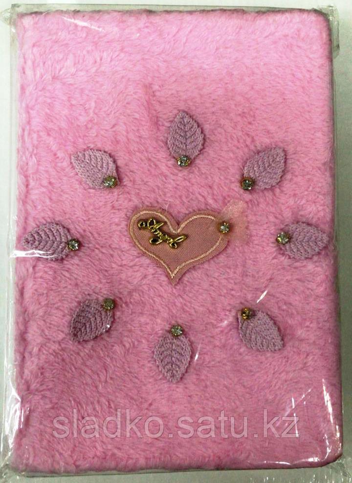 Ежедневник для девочки А5 мягкий розовый с сердечком и листиками - фото 1 - id-p71217073
