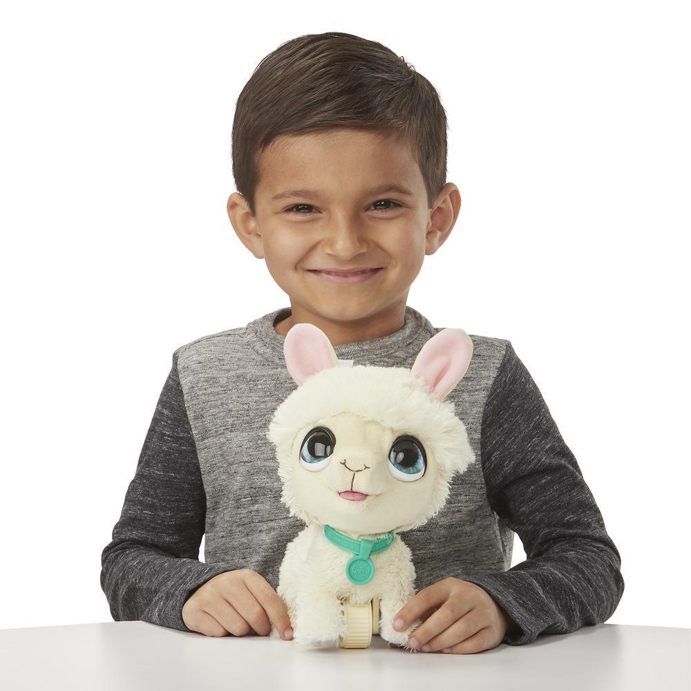 Игрушка FurReal Friends большой Вагс Лама на поводке
