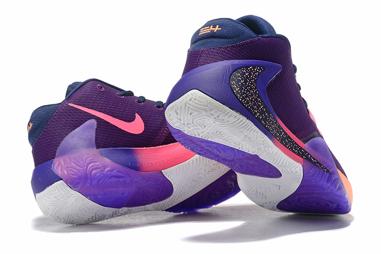 Баскетбольные кроссовки Nike Zoom Freak 1 "Violet" from Giannis Adetokunbo - фото 3 - id-p71259888