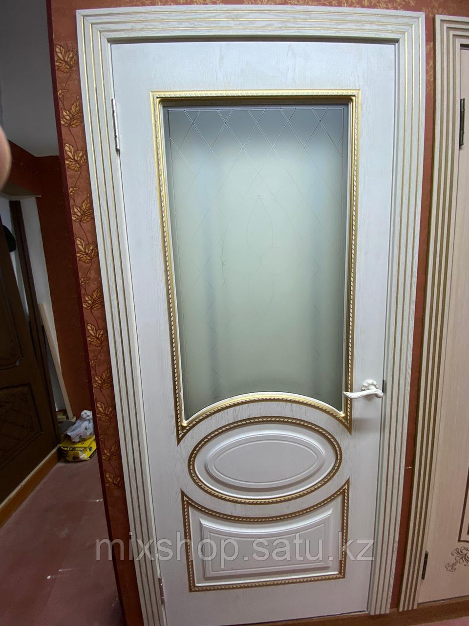 Неаполь Золотой ясень/Золото дверь со стеклом