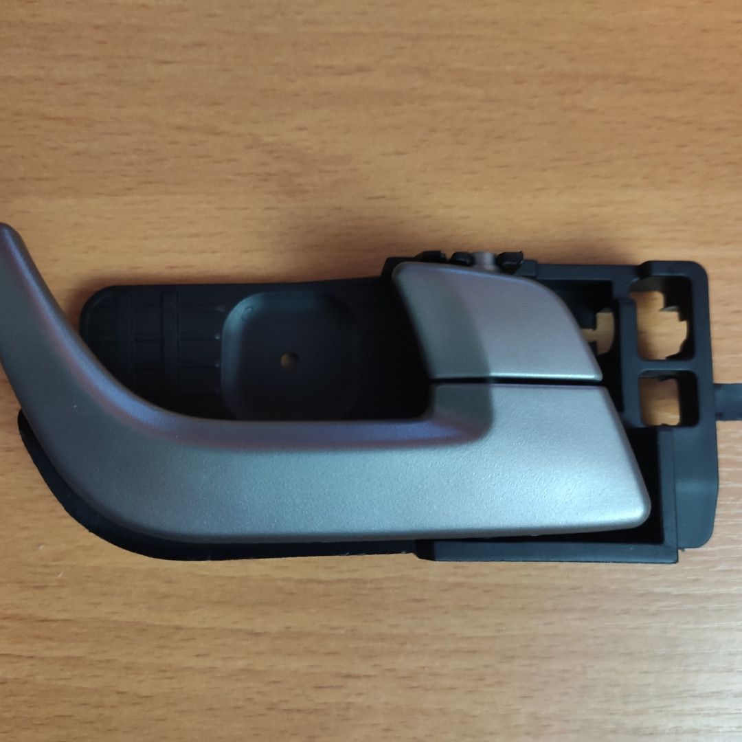 Ручка двери правая