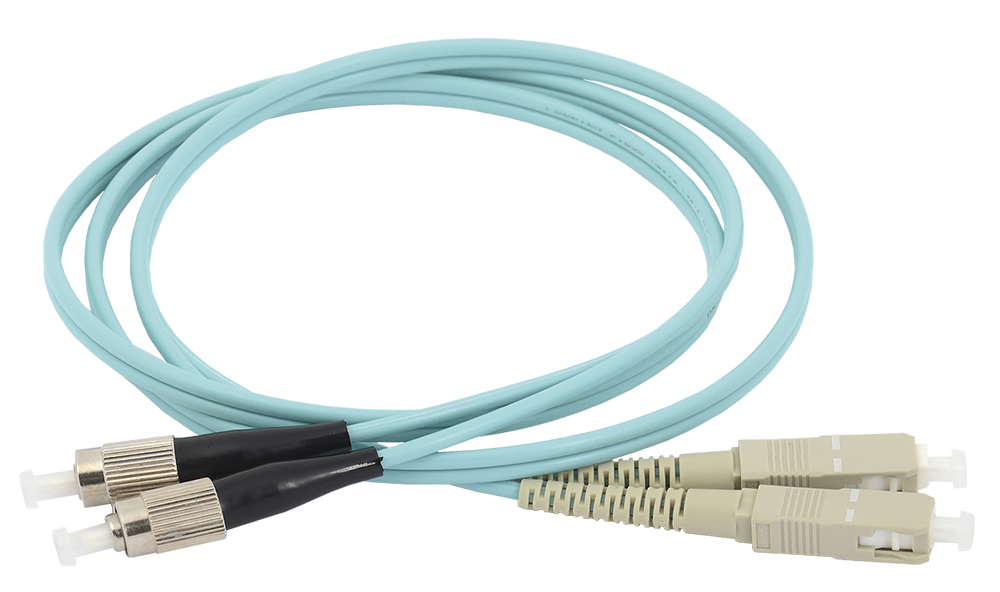 ITK FPC5003-SCU-FCU-C2L-1M Оптический коммутационный соединительный шнур (патч-корд), MM, 50/125 (OM3), SC/UPC-FC/UPC, (Duplex), 1м