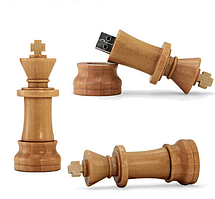 Флешка в форме шахматной фигуры