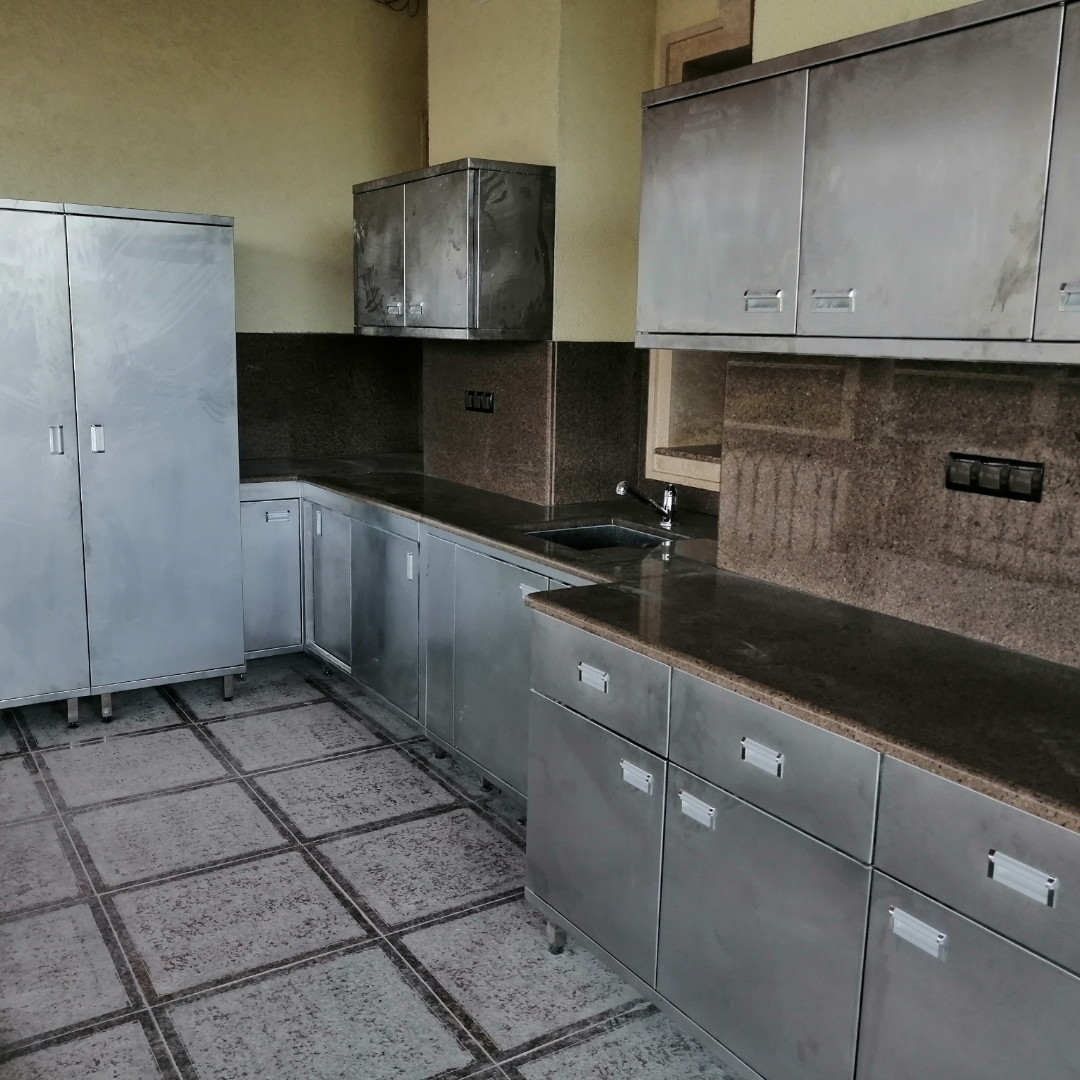 Домашние кухни из нержавеющей стали - фото 2 - id-p71731809