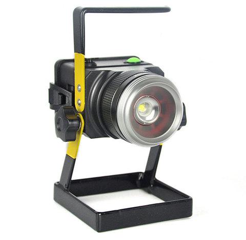 Прожектор светодиодный портативный Rechargeable LED Floodlight [30 Вт; 2400LM] - фото 1 - id-p71728114