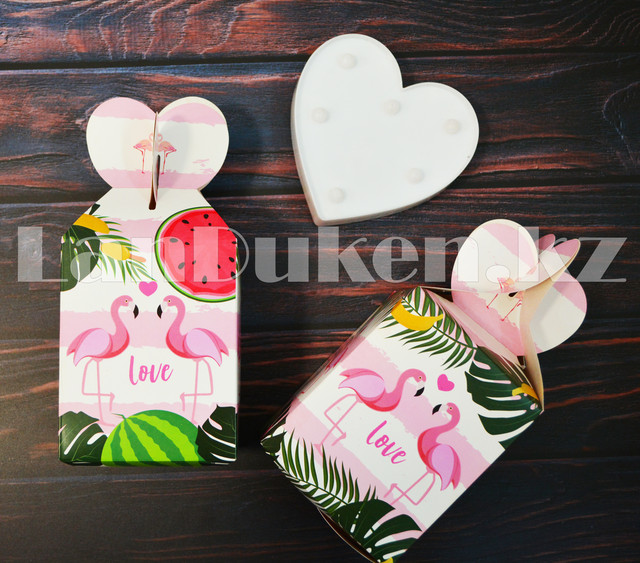 Podarochnaya upakovka Flamingo love podarochnaya korobka Bonbon'yerka kartonnaya Подарочная упаковка Flamingo love подарочная коробка Бонбоньерка картонная