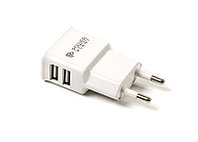 Сетевое зарядное устройство PowerPlant для USB 2.1A