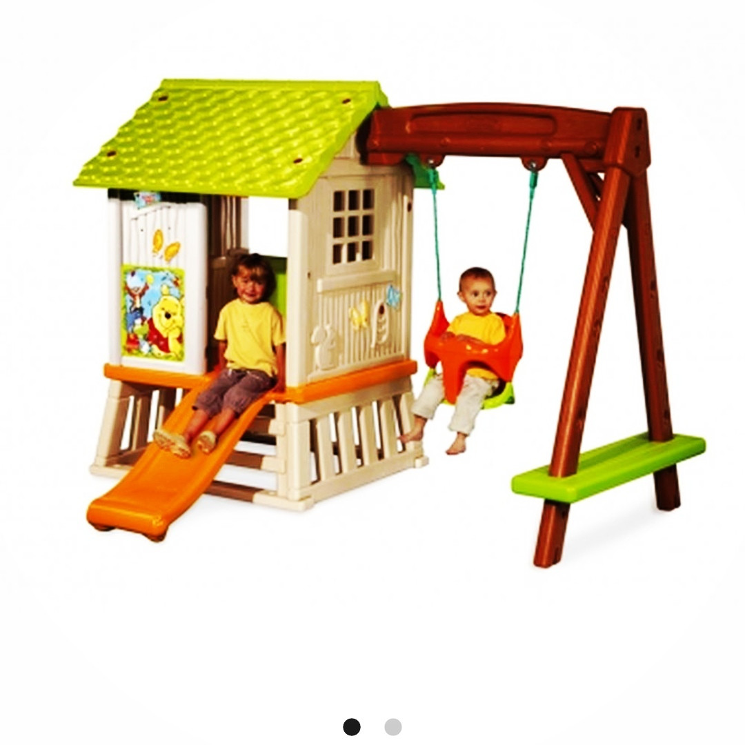 Домик из серии Winnie с горкой и качелей 310463  Smoby
