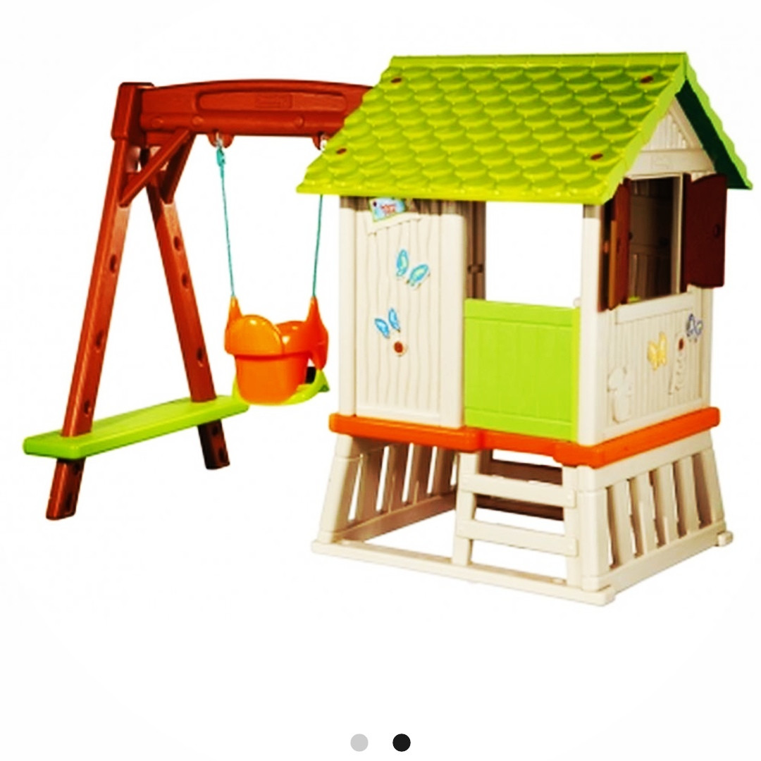 Домик из серии Winnie с горкой и качелей 310463  Smoby