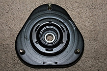 Опора переднего амортизатора (опорная чашка) AVENSIS ZZT251, JAPA / PERFECT RUBBER, THAILAND