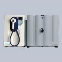 Система получения ультрачистой воды Evoqua Ultra Clear с накопительным баком 60 л, 1,8 л/мин