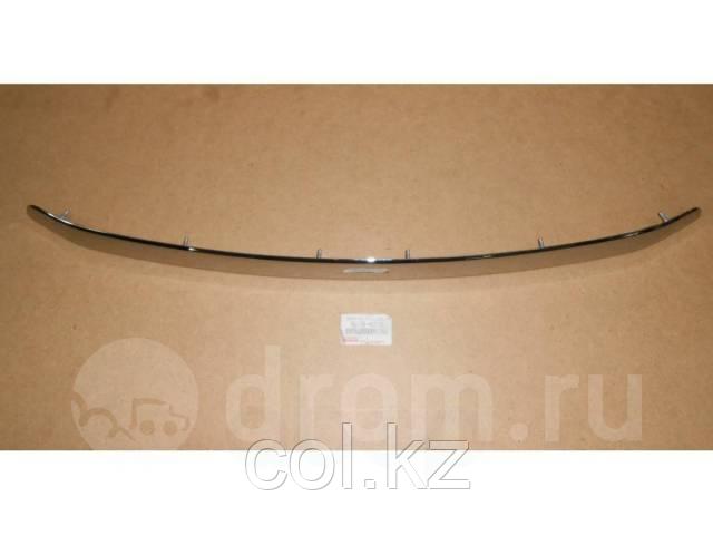 Молдинг капота TOYOTA RAV4 10-13