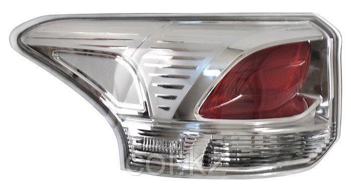 Фонарь задний MITSUBISHI OUTLANDER 13-15 LH