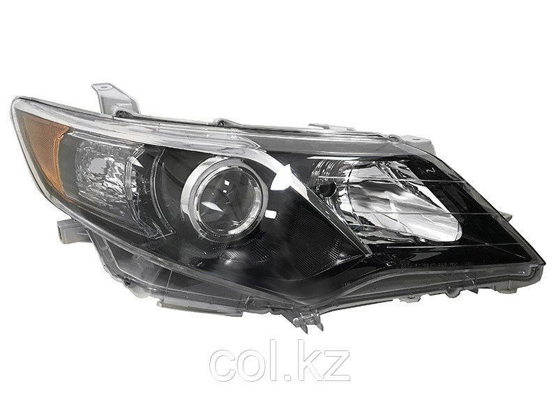Фара TOYOTA CAMRY 11-14 USA (SE) RH желтый габарит/черная