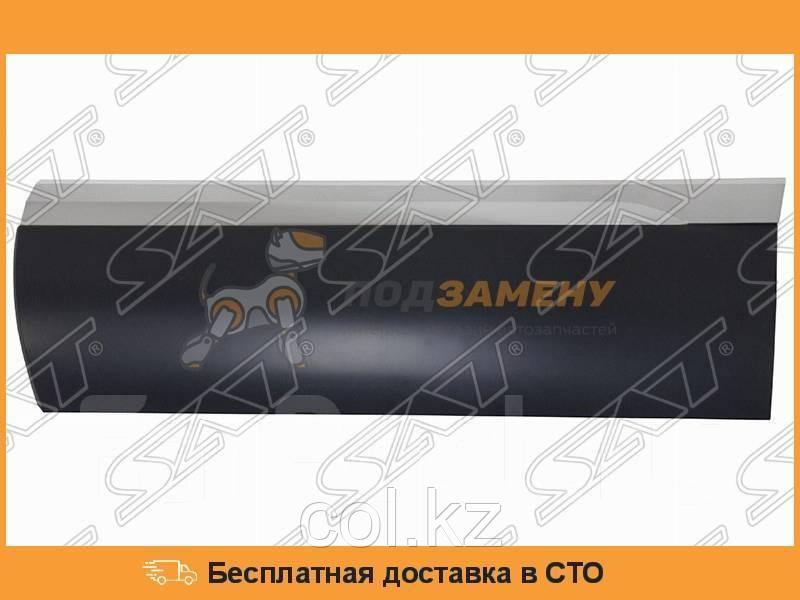 Накладка на заднюю дверь VW TOUAREG 11- LH