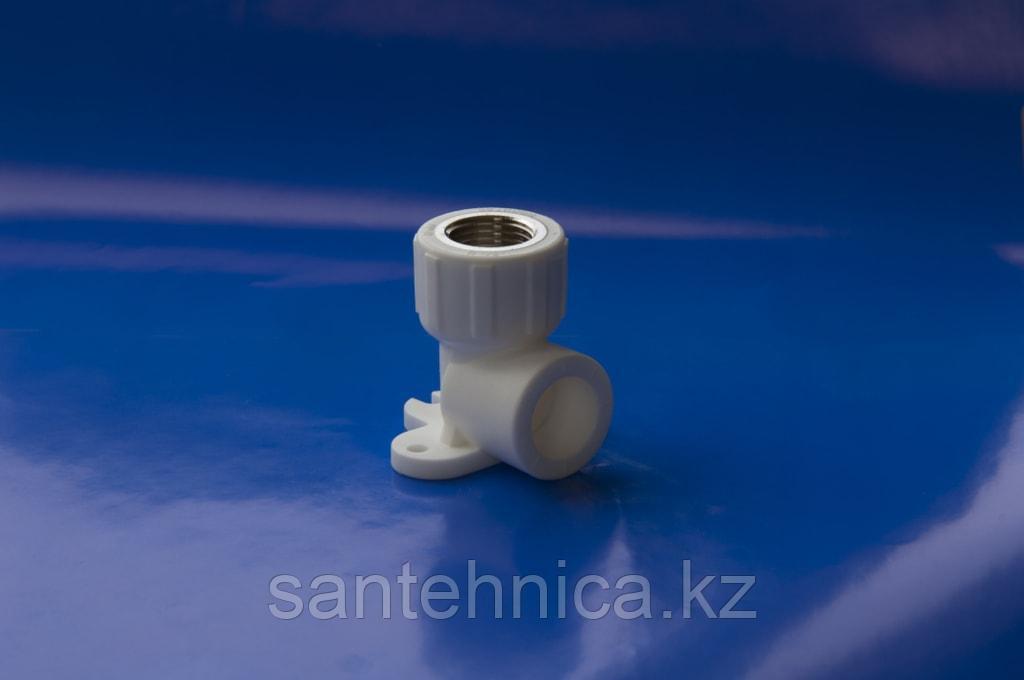 Уголок 25х3/4 "М" (с крепл.) (БЕЛЫЕ) (90/30)