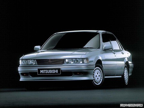 Mitsubishi Lancer VI Stufenheck 1.5 12V (C62A)