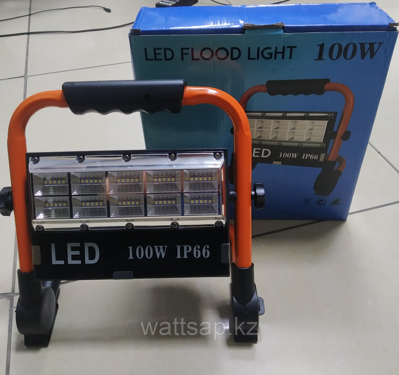 LED светильник переносной аккумуляторный 8505-SMD, 100 Вт - фото 1 - id-p72585443