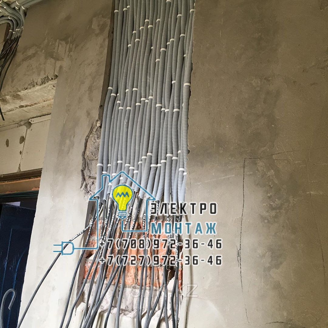 Установка выключателя одноклавишного проходного в Алматы - фото 1 - id-p72737569