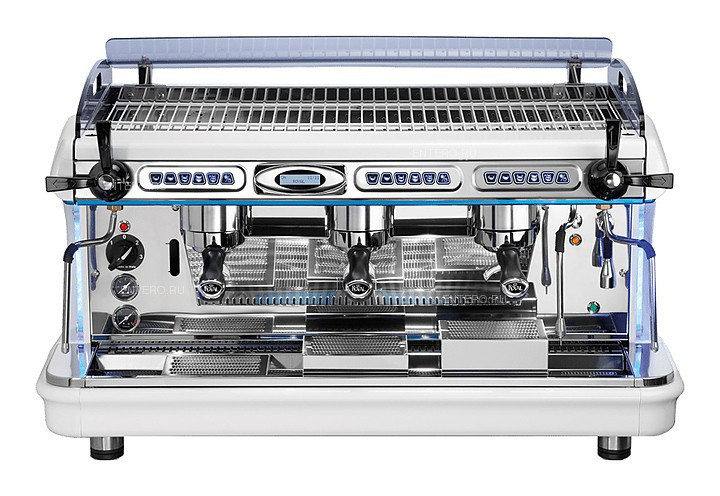 Кофемашина Royal Synchro T2 3GR Semiautomatic Boiler 14LT черно-красная