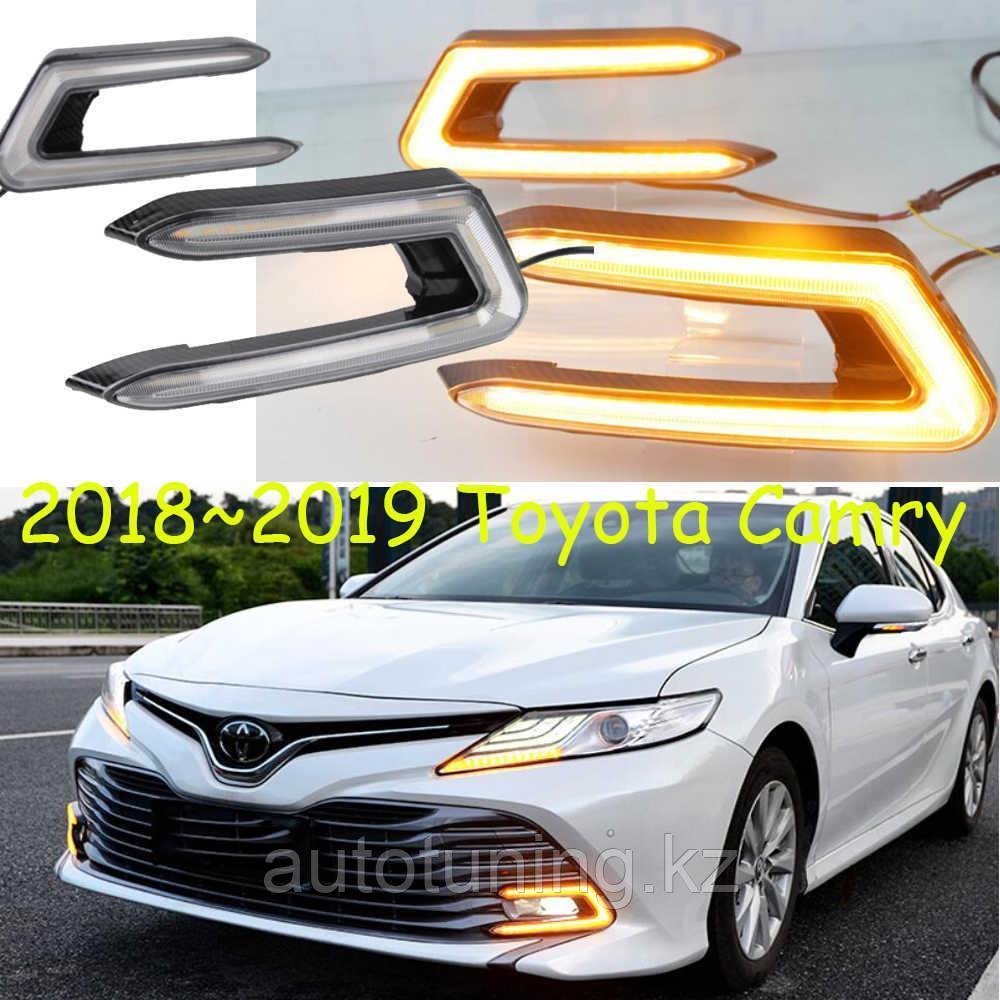 Дневные ходовые огни в бампер Toyota Camry 70 ( Тойота Камри 70) с 2018 по н.в. Дневные ходовые огни в бампер