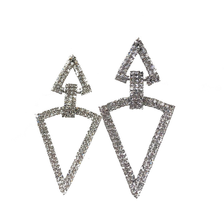 Вечерние серьги Brosh Jewellery. Цвет-серебро.