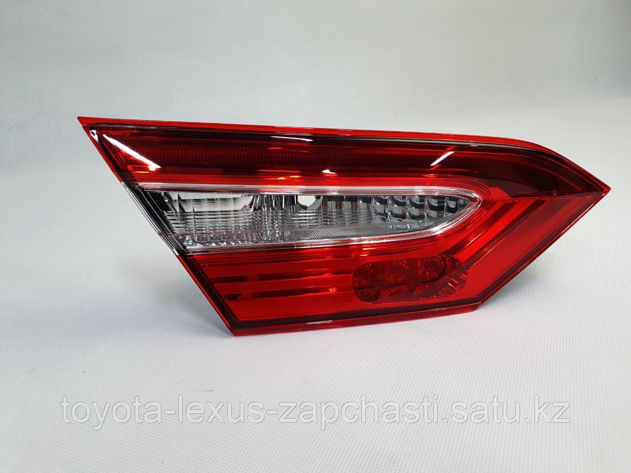 Фонарь крышки багажника Lexus ES 250