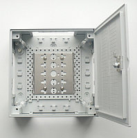 Распределительная коробка Krone, пар плинтов 50, настенный, 215х215х75 мм ВхШхГ