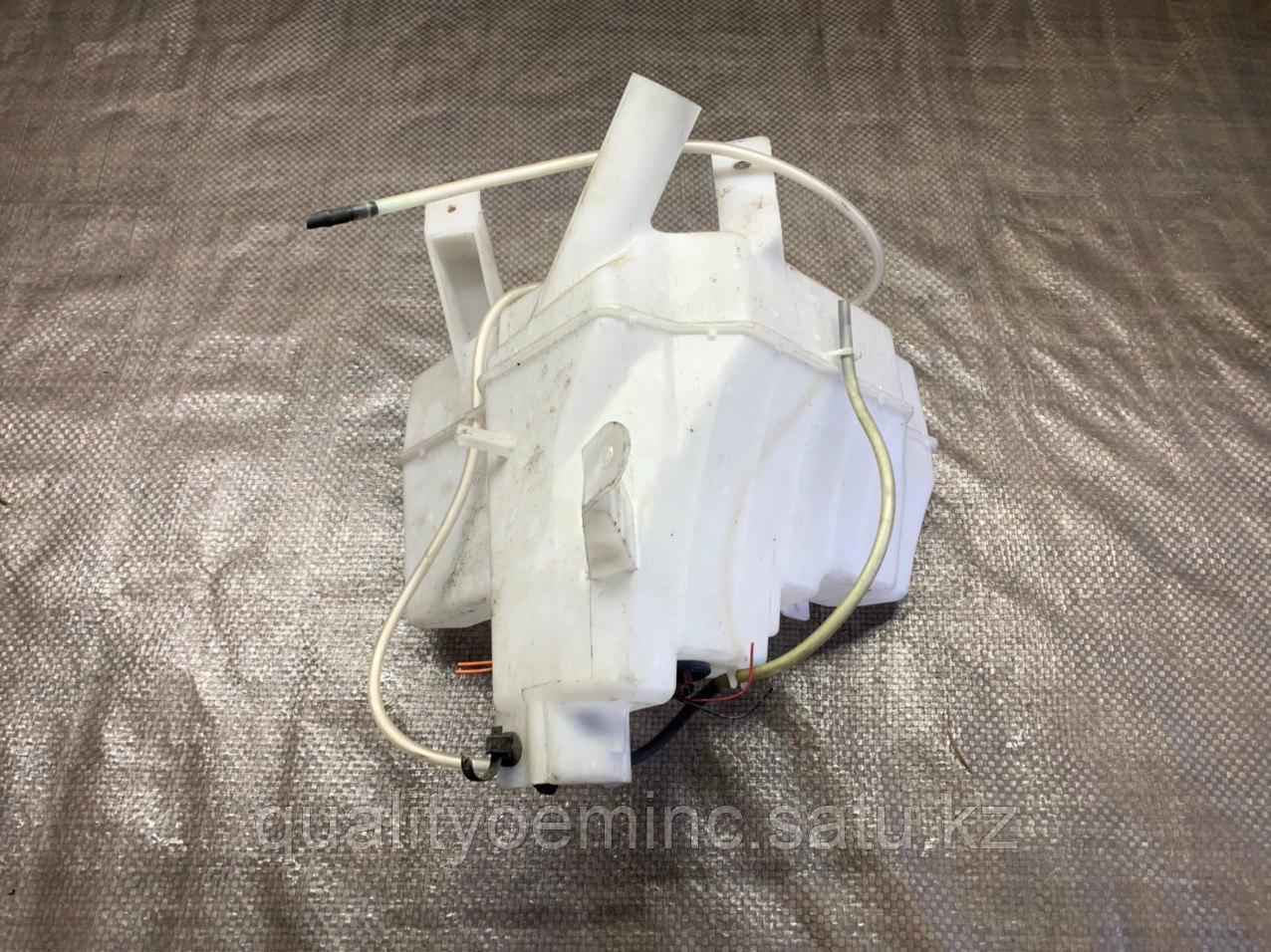 55-12 - Бачок омывателя Nissan MURANO II (Z51)