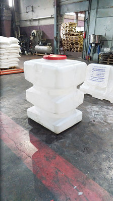 Пластиковые емкости