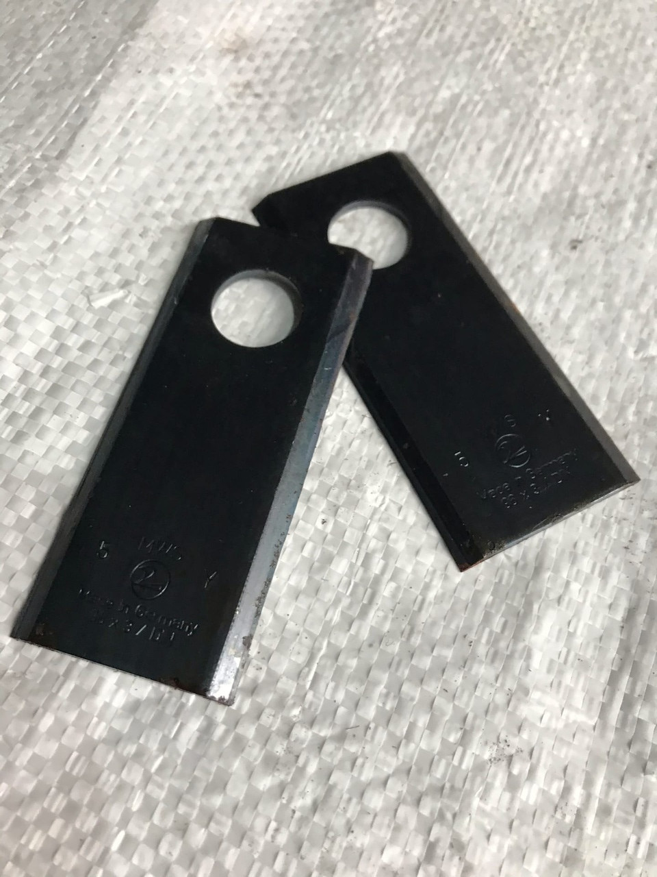 27. ножи на косилку виракс 1. 3. нож длинный крн 2. ножи на роторную косилку.